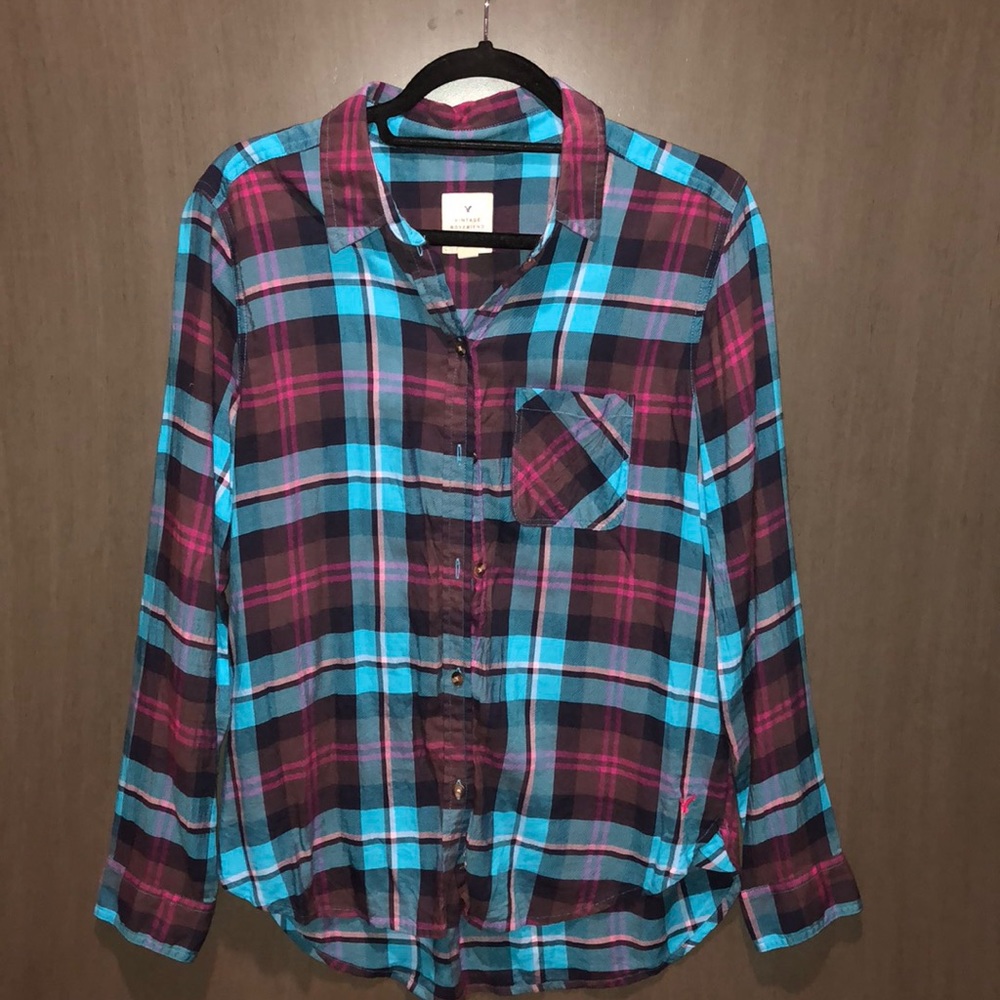 American Eagle plaid button down
